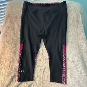Under Armour Heat Gear Cropped Compression Leggings Women’s Large Black & Pink